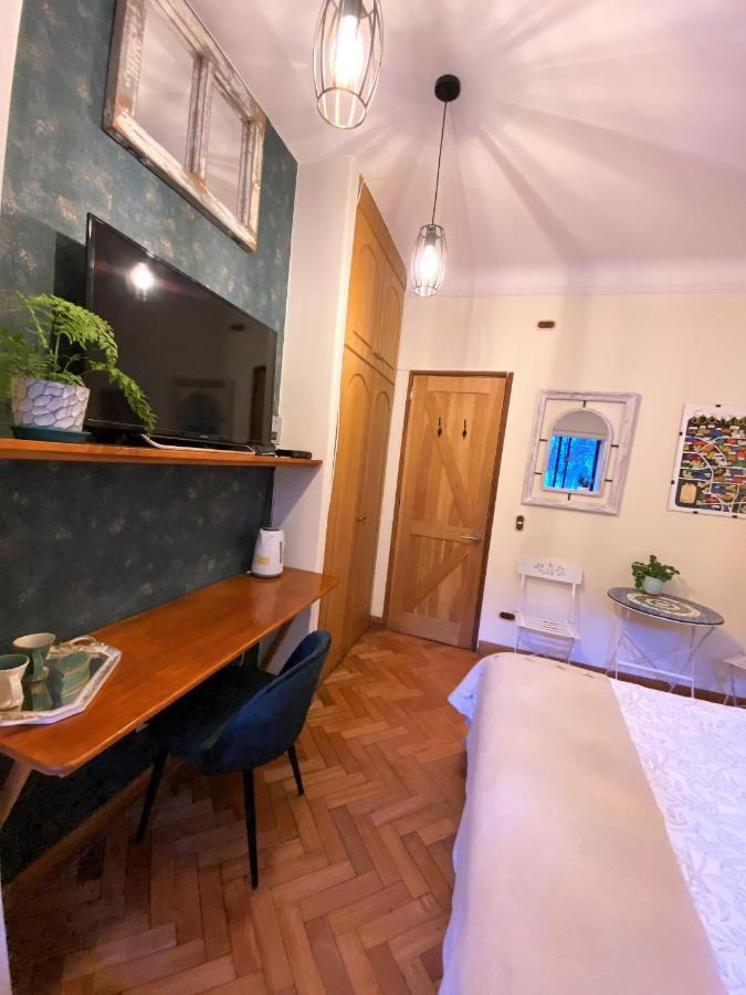 Bed & Breakfast Lastarria Santiago Exterior photo