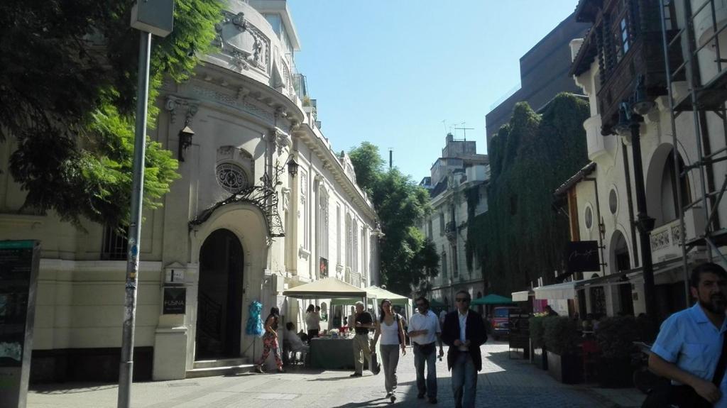 Bed & Breakfast Lastarria Santiago Exterior photo