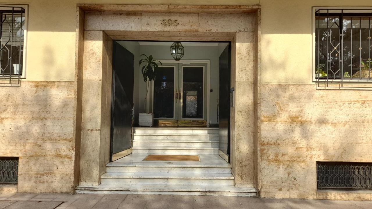 Bed & Breakfast Lastarria Santiago Exterior photo